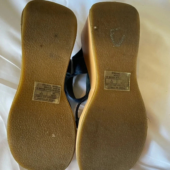 No Rules Plateform heels jeans sole and floral pattern size 7 - Picture 2 of 5